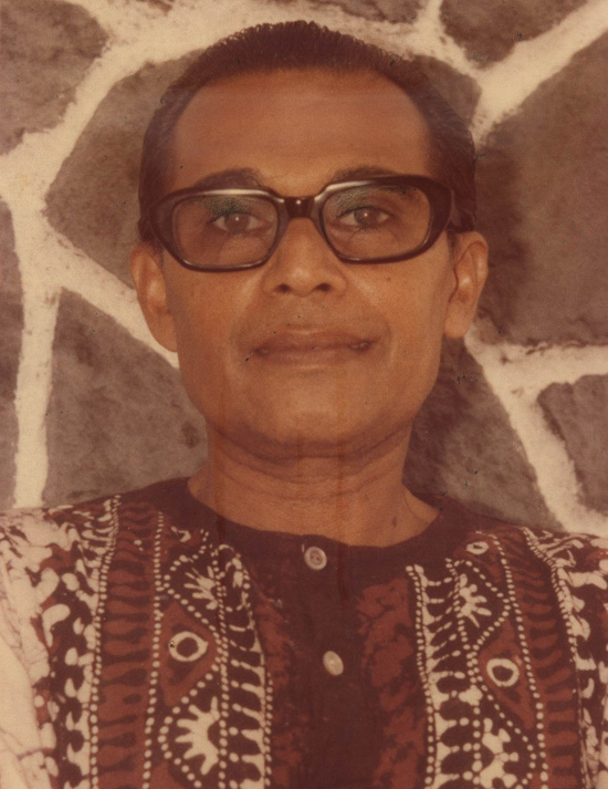 In 1927, <b>Arisen Ahubudu</b> entered the Kataluwa Government School. - Sri-lankan-poet-Arisen-Ahubudu